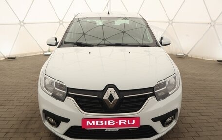 Renault Logan II, 2018 год, 1 060 000 рублей, 8 фотография