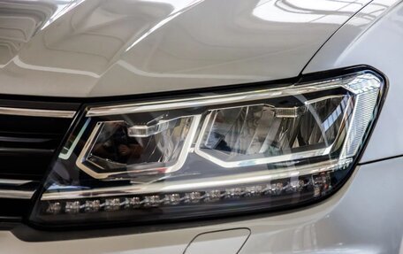 Volkswagen Tiguan II, 2019 год, 2 398 000 рублей, 9 фотография