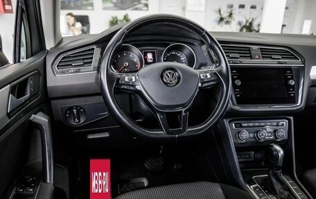 Volkswagen Tiguan II, 2019 год, 2 398 000 рублей, 14 фотография