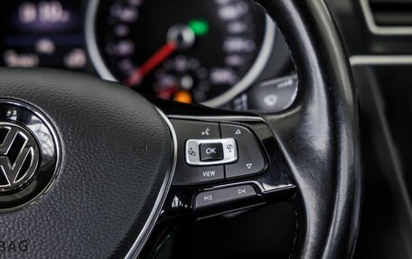 Volkswagen Tiguan II, 2019 год, 2 398 000 рублей, 19 фотография
