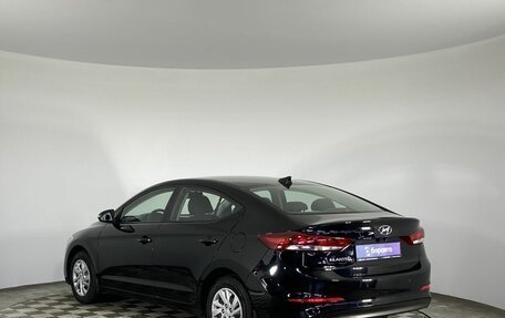 Hyundai Elantra VI рестайлинг, 2018 год, 1 599 000 рублей, 7 фотография