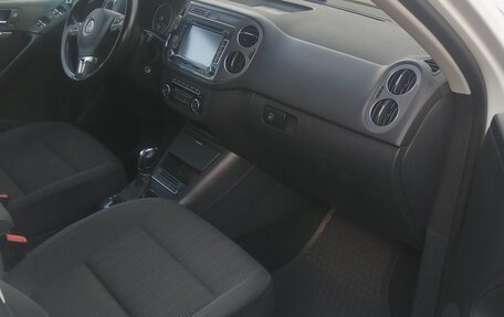 Volkswagen Tiguan I, 2011 год, 975 000 рублей, 13 фотография