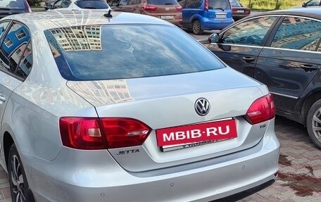 Volkswagen Jetta VI, 2013 год, 1 280 000 рублей, 5 фотография