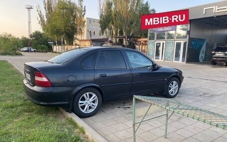 Opel Vectra B рестайлинг, 1997 год, 260 000 рублей, 3 фотография