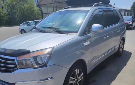SsangYong Stavic, 2014 год, 1 400 000 рублей, 2 фотография