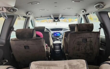 SsangYong Stavic, 2014 год, 1 400 000 рублей, 13 фотография