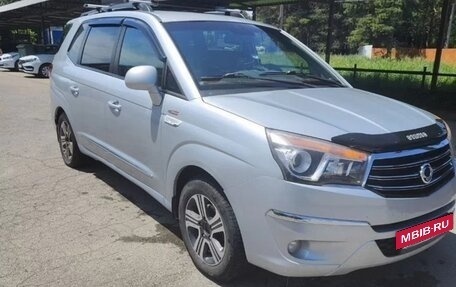 SsangYong Stavic, 2014 год, 1 400 000 рублей, 8 фотография