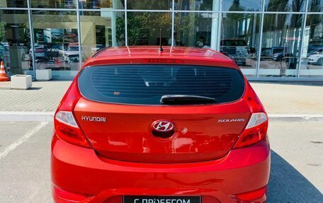 Hyundai Solaris II рестайлинг, 2011 год, 800 000 рублей, 6 фотография