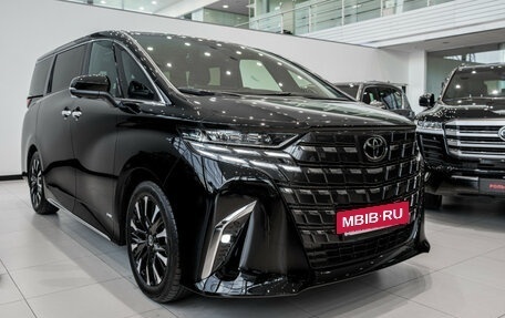 Toyota Alphard, 2024 год, 16 990 000 рублей, 5 фотография