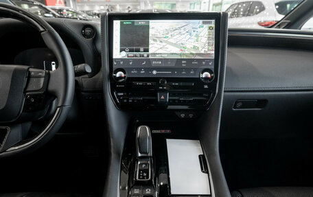 Toyota Alphard, 2024 год, 16 990 000 рублей, 18 фотография