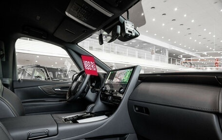 Toyota Alphard, 2024 год, 16 990 000 рублей, 21 фотография