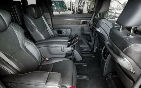Toyota Alphard, 2024 год, 16 990 000 рублей, 39 фотография