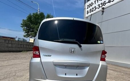 Honda Freed I, 2010 год, 980 000 рублей, 10 фотография