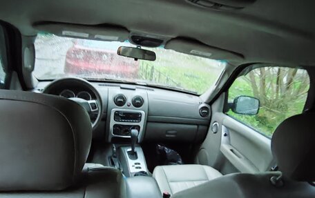 Jeep Cherokee, 2006 год, 600 000 рублей, 2 фотография