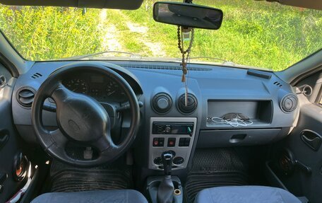 Renault Logan I, 2006 год, 299 999 рублей, 3 фотография