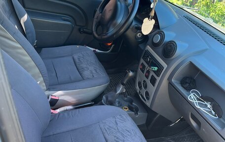 Renault Logan I, 2006 год, 299 999 рублей, 5 фотография