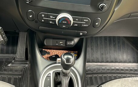 KIA Soul II рестайлинг, 2018 год, 1 800 000 рублей, 9 фотография