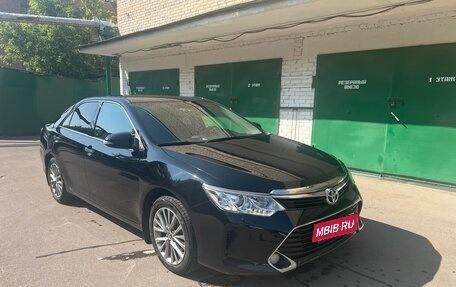 Toyota Camry, 2016 год, 1 750 000 рублей, 2 фотография