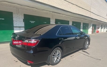 Toyota Camry, 2016 год, 1 750 000 рублей, 3 фотография