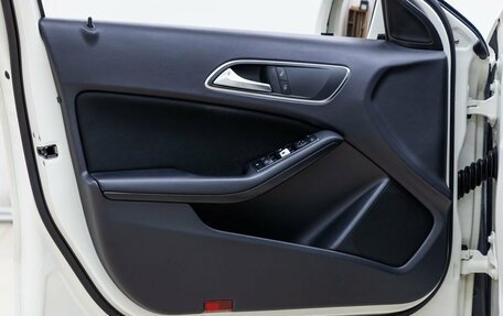 Mercedes-Benz A-Класс, 2014 год, 1 448 000 рублей, 36 фотография
