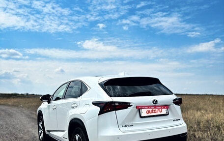 Lexus NX I, 2017 год, 3 700 000 рублей, 6 фотография