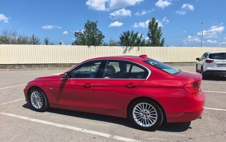 BMW 3 серия, 2012 год, 1 800 000 рублей, 3 фотография