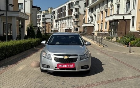 Chevrolet Cruze II, 2012 год, 577 000 рублей, 2 фотография