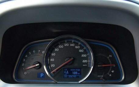 Toyota RAV4, 2013 год, 1 370 000 рублей, 21 фотография
