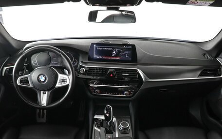BMW 5 серия, 2020 год, 4 069 000 рублей, 11 фотография