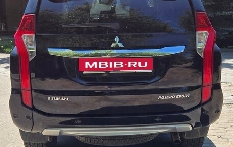 Mitsubishi Pajero Sport III рестайлинг, 2018 год, 2 990 000 рублей, 2 фотография