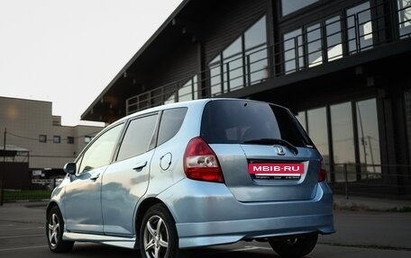 Honda Fit III, 2002 год, 349 000 рублей, 4 фотография