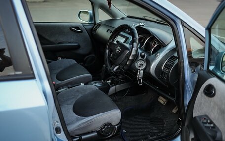 Honda Fit III, 2002 год, 349 000 рублей, 17 фотография