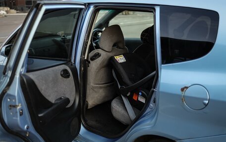 Honda Fit III, 2002 год, 349 000 рублей, 21 фотография