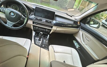 BMW 5 серия, 2012 год, 1 750 000 рублей, 24 фотография