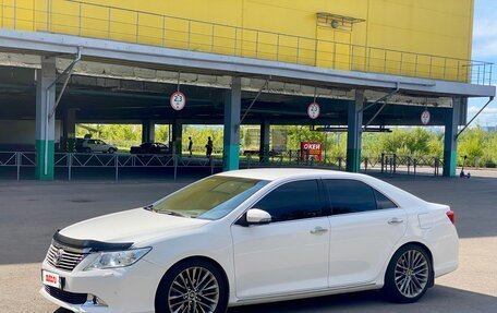 Toyota Camry, 2013 год, 1 720 000 рублей, 5 фотография
