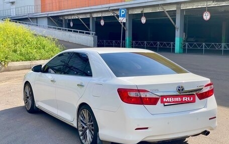 Toyota Camry, 2013 год, 1 720 000 рублей, 6 фотография