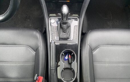 Volkswagen Passat B8 рестайлинг, 2018 год, 1 650 000 рублей, 14 фотография