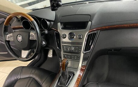 Cadillac CTS II, 2011 год, 1 000 000 рублей, 9 фотография