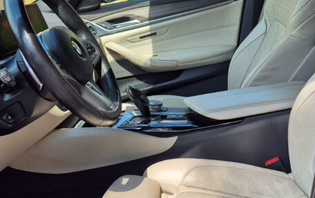 BMW 5 серия, 2019 год, 3 735 000 рублей, 2 фотография