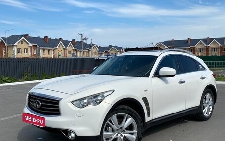 Infiniti FX II, 2013 год, 2 220 000 рублей, 2 фотография