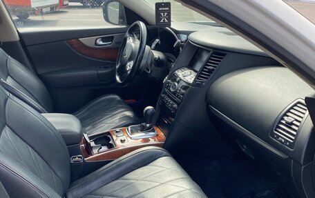 Infiniti FX II, 2013 год, 2 220 000 рублей, 8 фотография