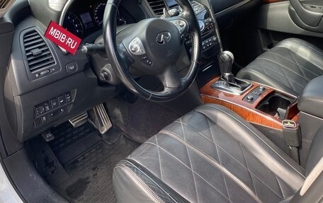 Infiniti FX II, 2013 год, 2 220 000 рублей, 16 фотография