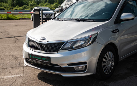 KIA Rio III рестайлинг, 2017 год, 875 000 рублей, 2 фотография