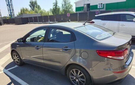 KIA Rio III рестайлинг, 2015 год, 800 000 рублей, 7 фотография