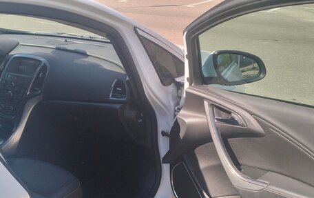 Opel Astra J, 2012 год, 750 000 рублей, 4 фотография