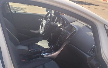 Opel Astra J, 2012 год, 750 000 рублей, 7 фотография