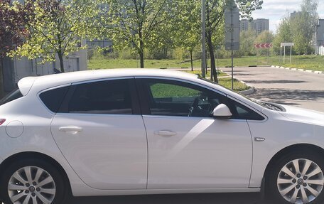 Opel Astra J, 2012 год, 750 000 рублей, 9 фотография