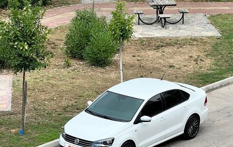 Volkswagen Polo VI (EU Market), 2015 год, 1 070 000 рублей, 6 фотография