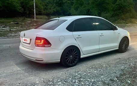 Volkswagen Polo VI (EU Market), 2015 год, 1 070 000 рублей, 8 фотография