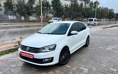Volkswagen Polo VI (EU Market), 2015 год, 1 070 000 рублей, 5 фотография
